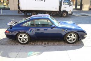 Porsche 911 Carrera 4 3.6 Coupe X51 Pack 1995 года 